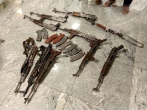 Bandits-Surrender-10-AK-47-Rifle-to-Governor-Masari-2-300x225.jpeg