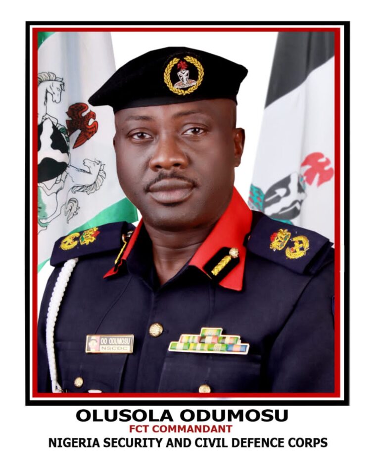 CC-Olusola-Odumosu-FCT-Commandant-of-NSCDC