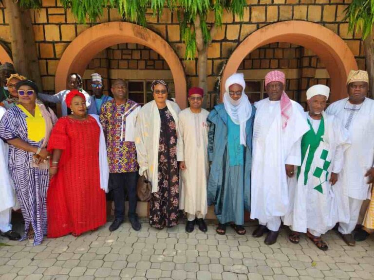 The-NIMC-ID4D-Delegation-Posing-for-a-Group-Photograph-with-the-Adamawa-Emirate-Council-2