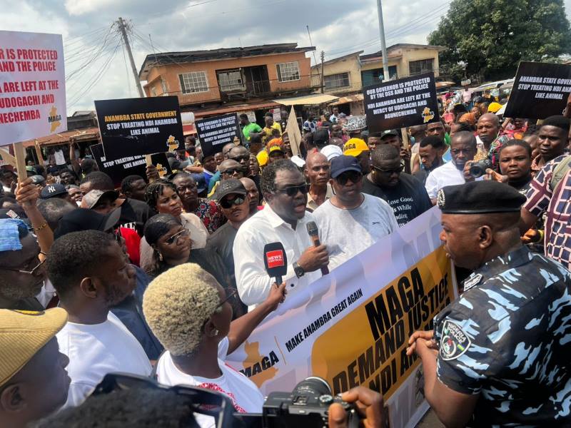 ANAMBRA POLICE RECEIVES REPORTS