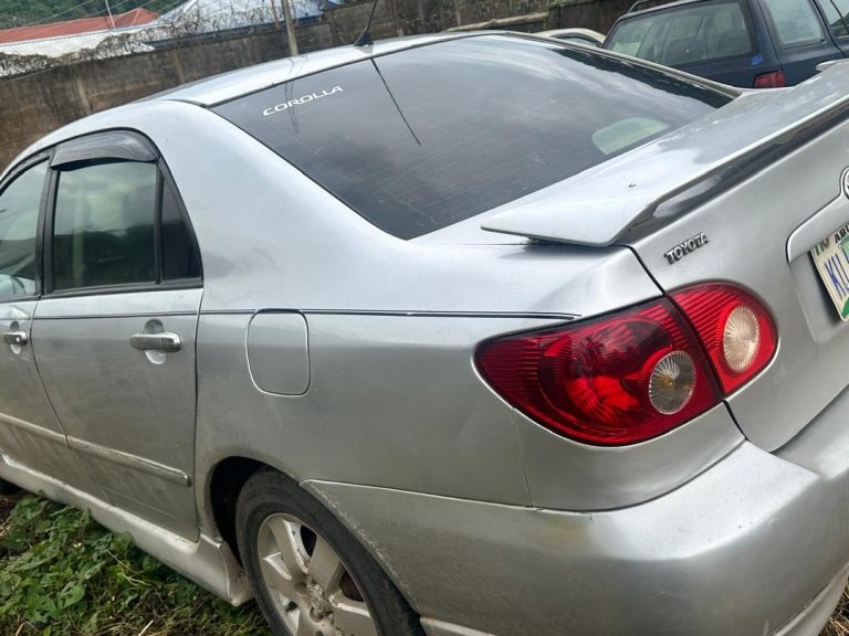 FCT POLICE ARRESTS SIX-MAN ARMED 2