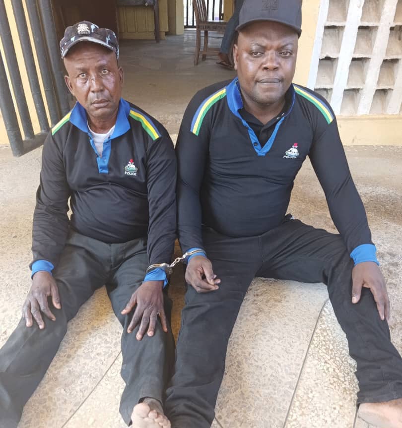 TROOPS ARREST FAKE POLICE ASP