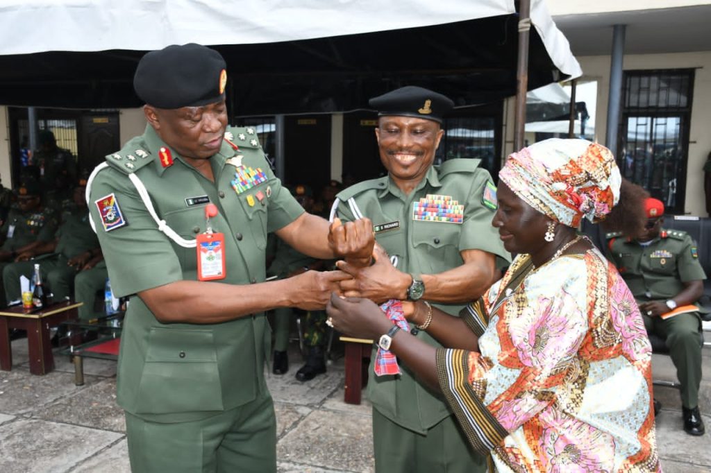 MAJ GEN MIJINYAWA, GOC 81 DIV 2