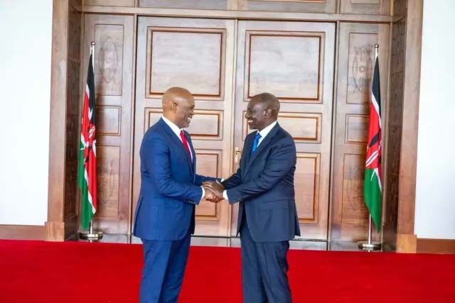 TONY ELUMELU PLEDGES $1 BILLION