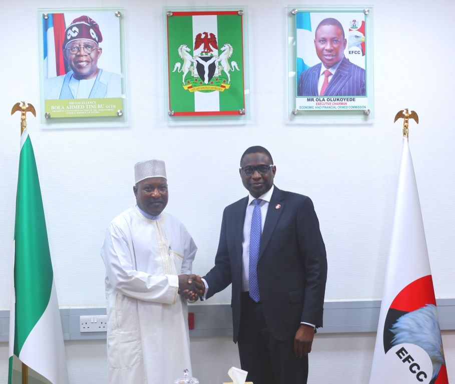 EFCC, NEITI JOIN FORCES (1)